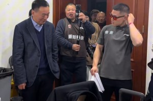 小金体育app下载-同曦胜深圳，老板更衣室肯定全队，郭昊文汉兹获腰带，氛围极佳
